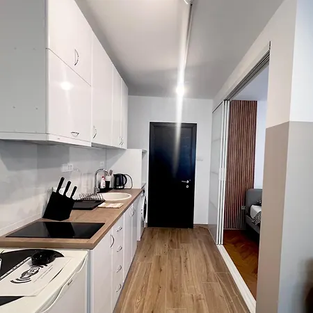 Promo - Flora Appartement Novi Sad